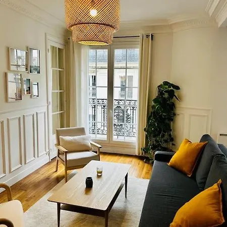 Charming Flat In Montmartre Appartamento Parigi