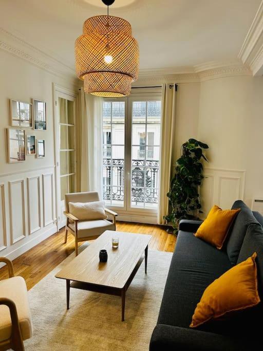 Charming Flat In Montmartre Appartamento Parigi